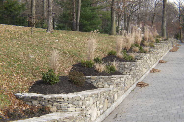 Stone Concrete Retaining Walls